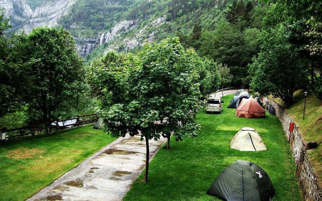 Camping Valle De Bujaruelo ตอร์ลา ภายนอก รูปภาพ